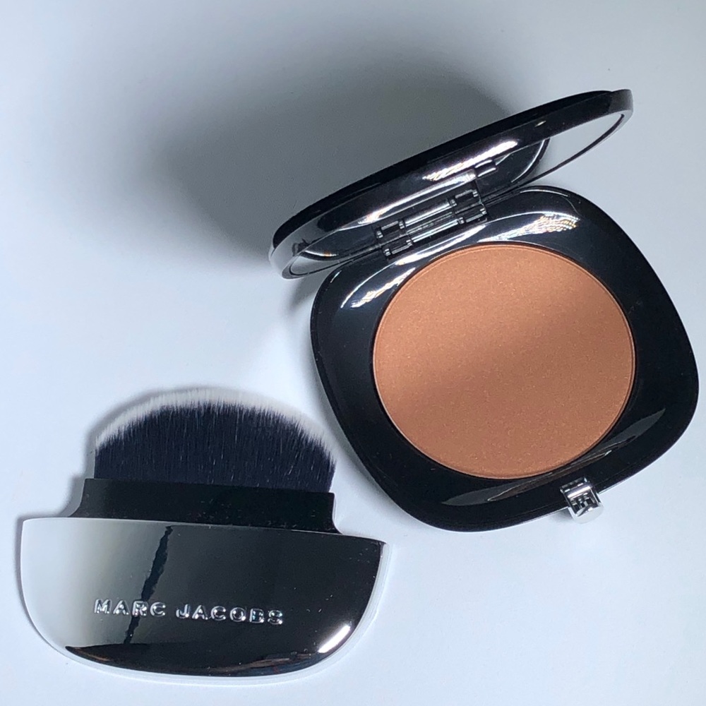 Marc Jacobs Beauty Accomplice Instant Blurring Beauty Powder Shade 56 ST…